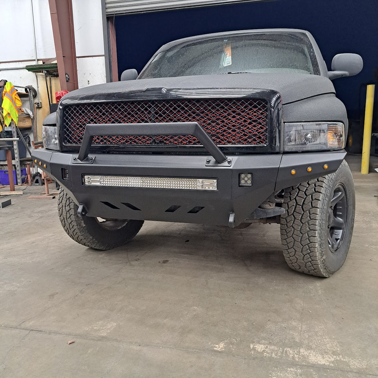 Dodge Ram High Clearance Off-Road Front Bumper for 2nd Gen 15/25/3500 94-02