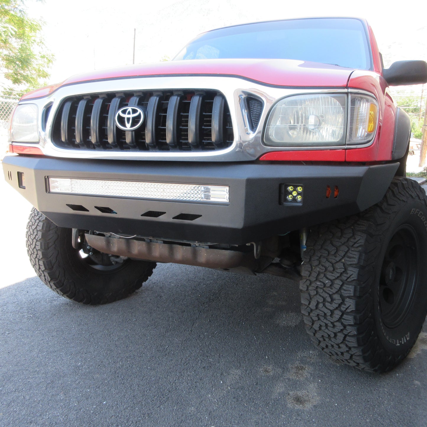 Toyota Tacoma Off-Road Front Bumper For (95-04) 1st Gen Slim Edition